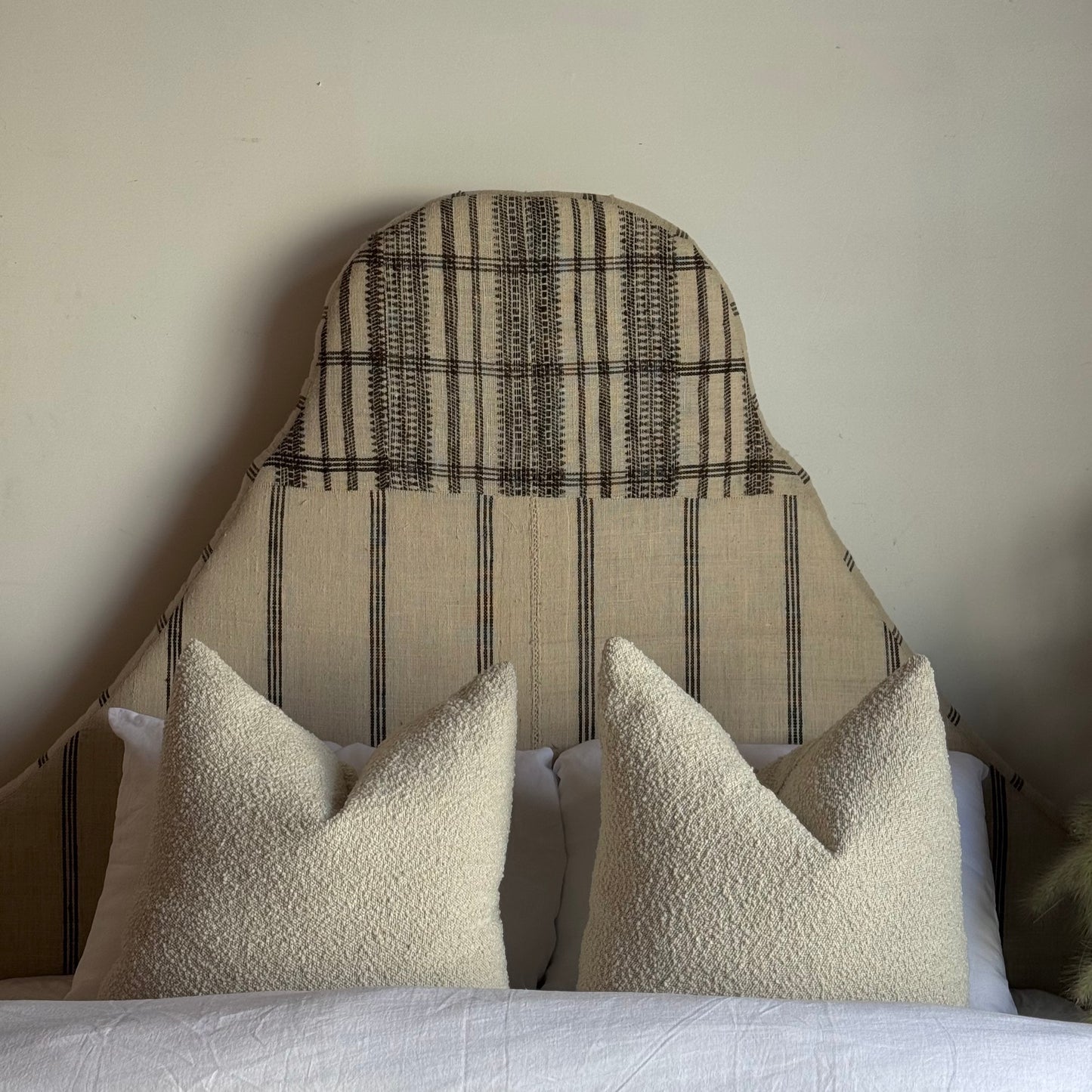 The Juliette Bed