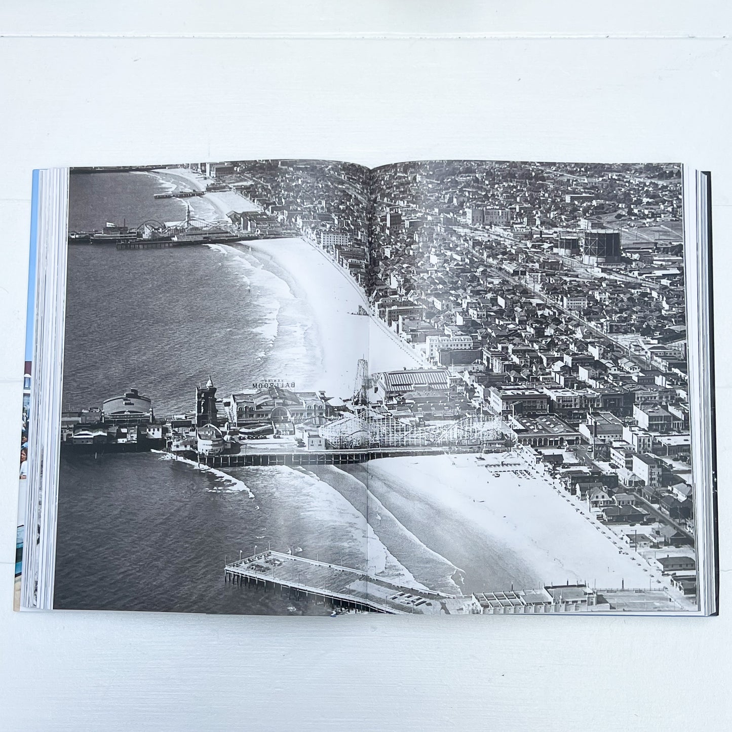 Los Angeles: Portrait of a City