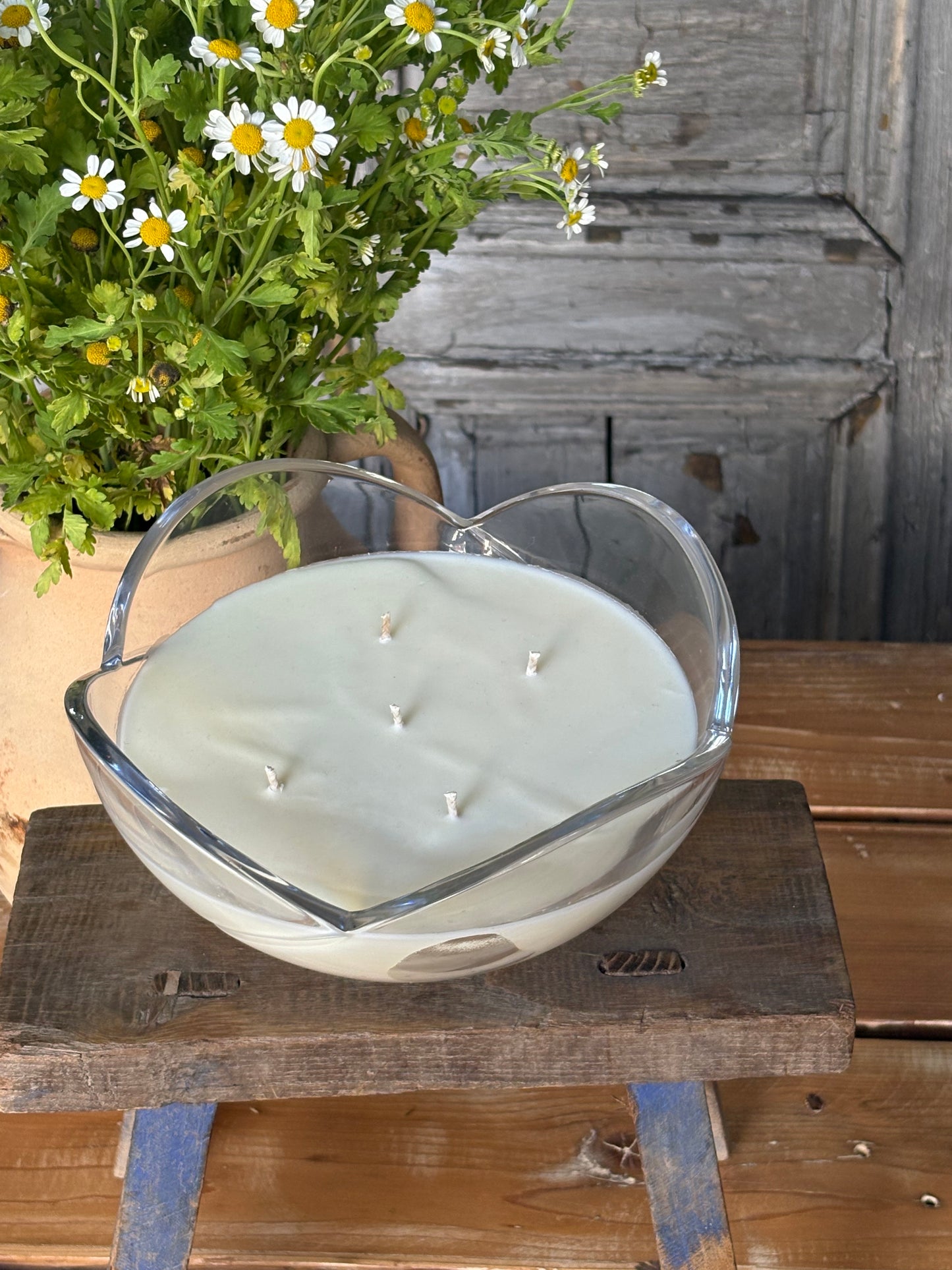 XL Lotus Crystal Candle