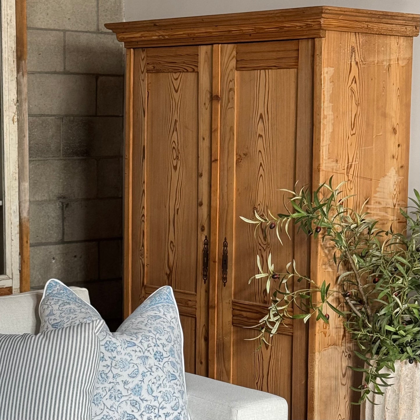 The Pierre Armoire