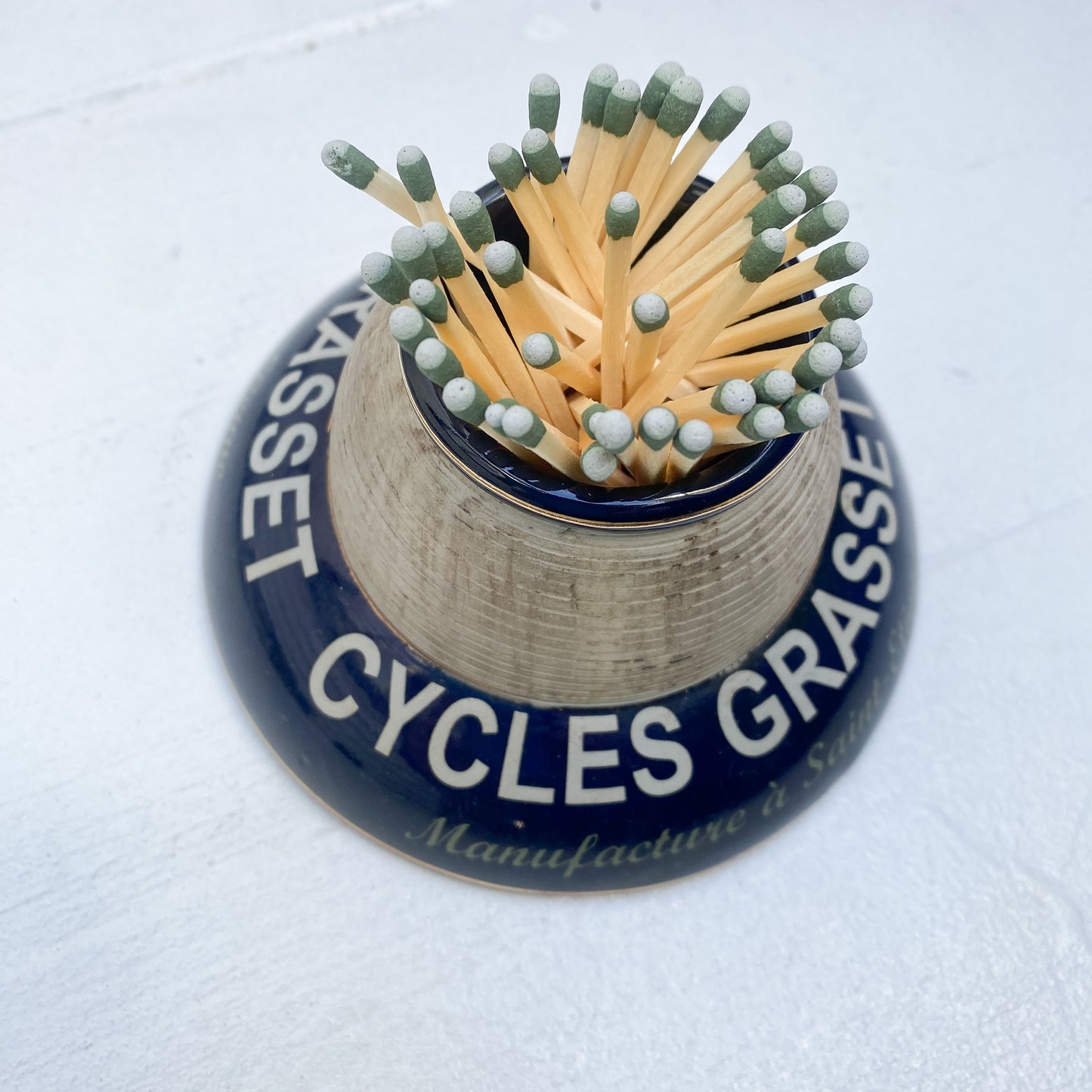 Cycles Grasset Match Striker