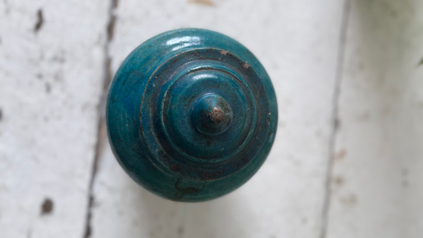 Chinese Porcelain Jar w/Lid