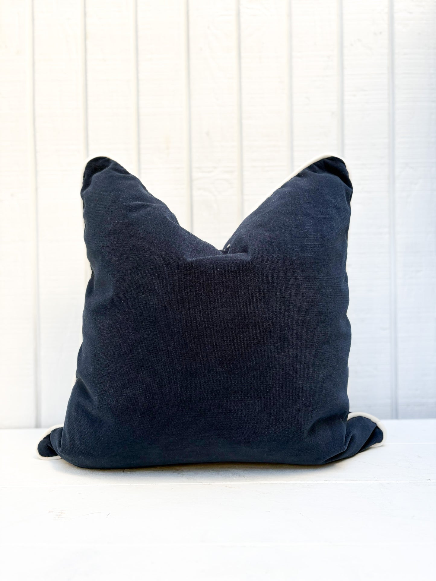 Velvet pillow-Midnight Blue