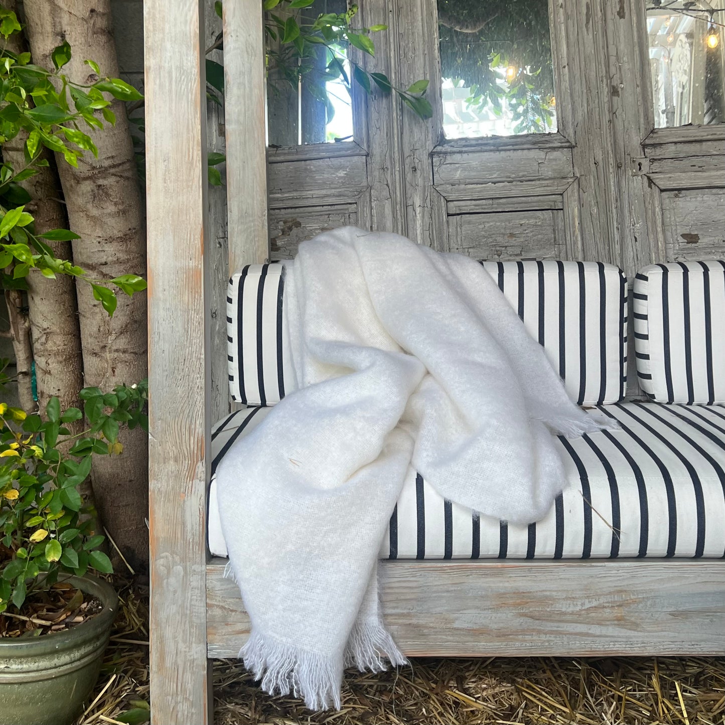 The Hygge Throw - Snowflake