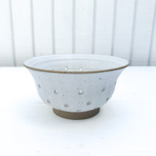 Load image into Gallery viewer, Ceramic White Colander