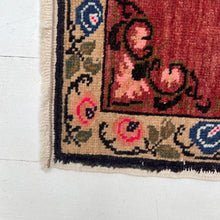 Load image into Gallery viewer, Margarite Turkish Rug