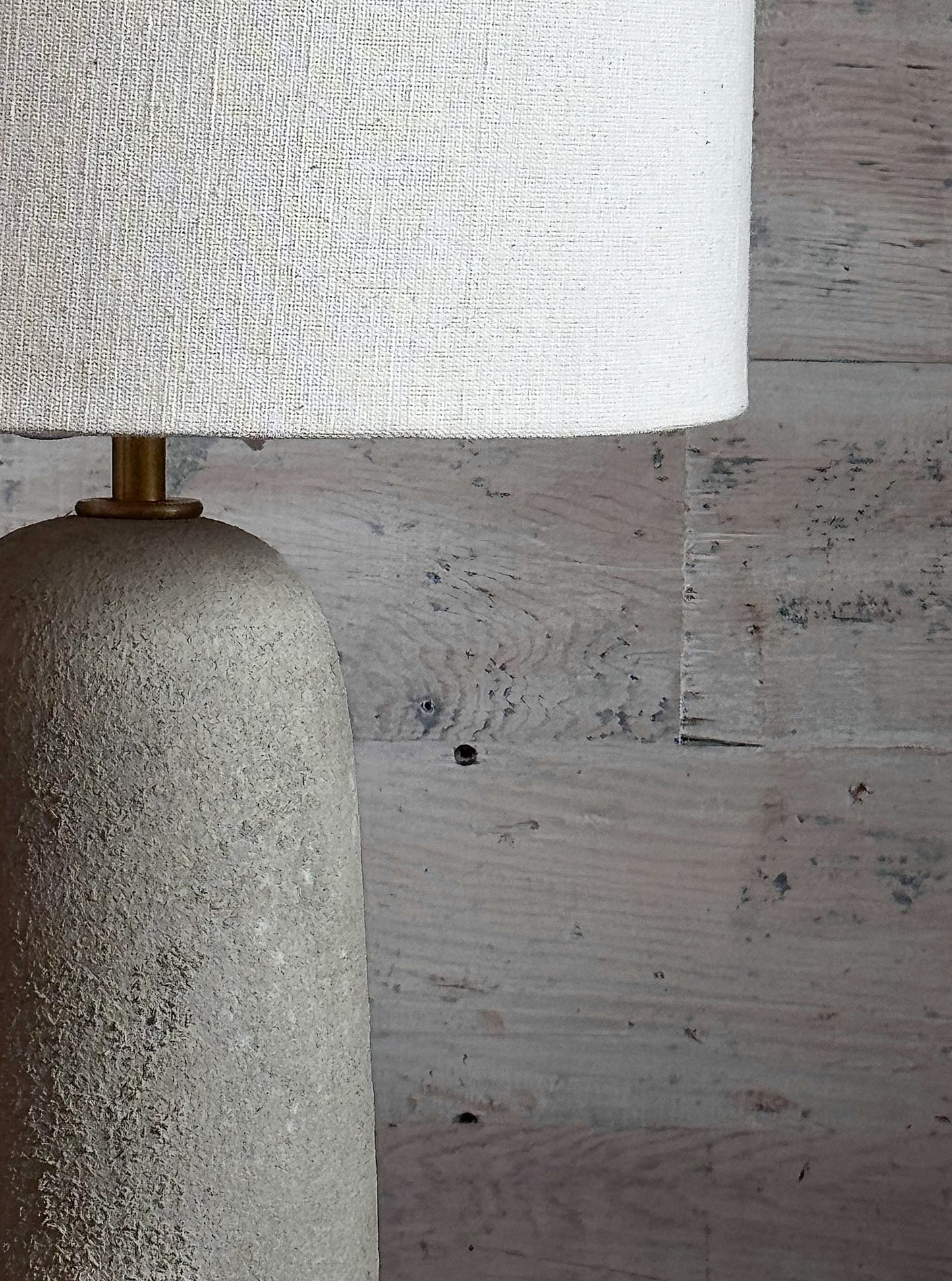 Armona Concrete Lamp