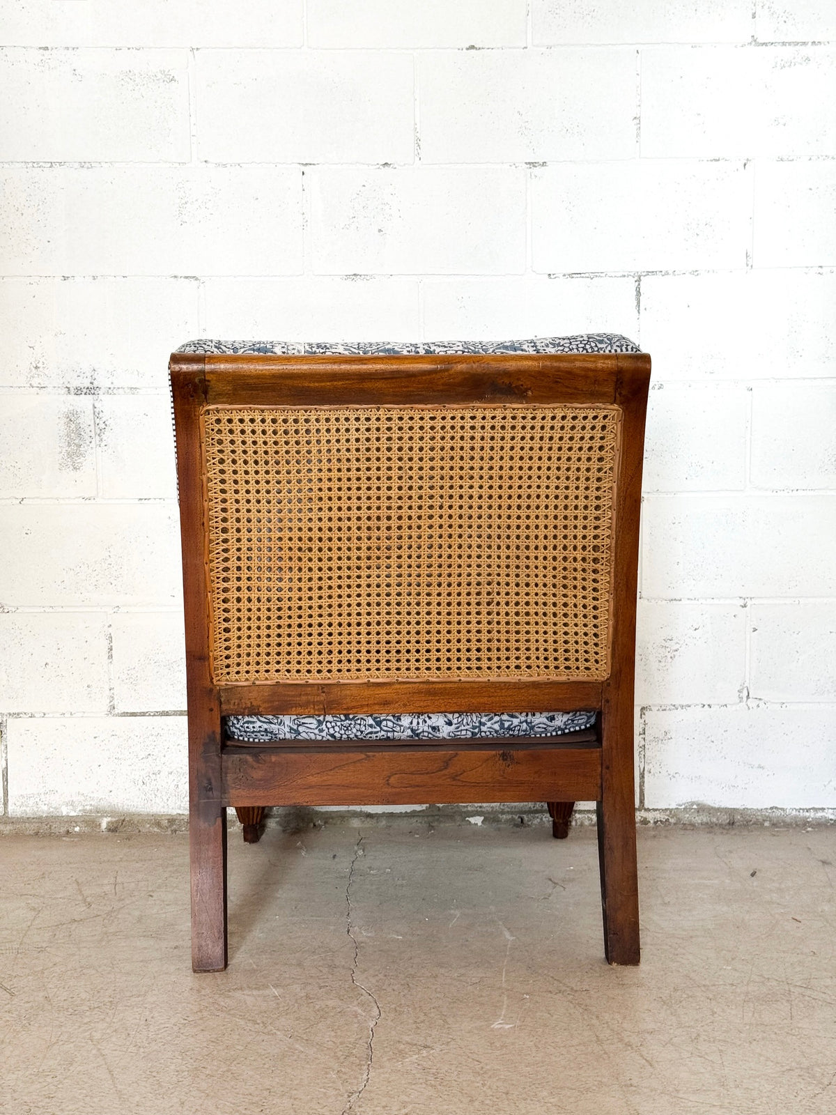 The Bonnie Chair