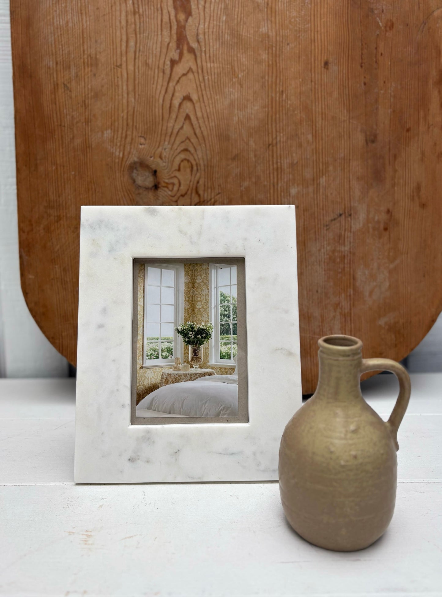 White Marble Frame