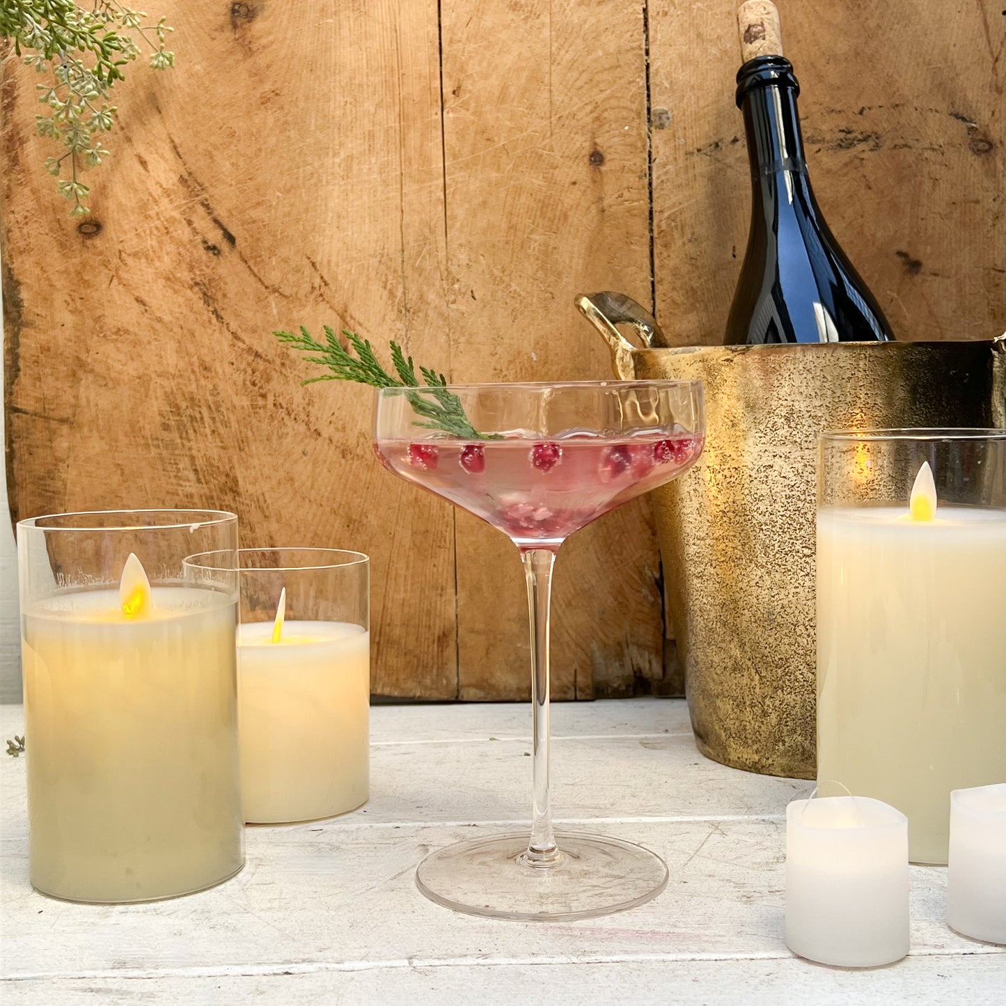 clear coupe shaped champagne glass with ridges