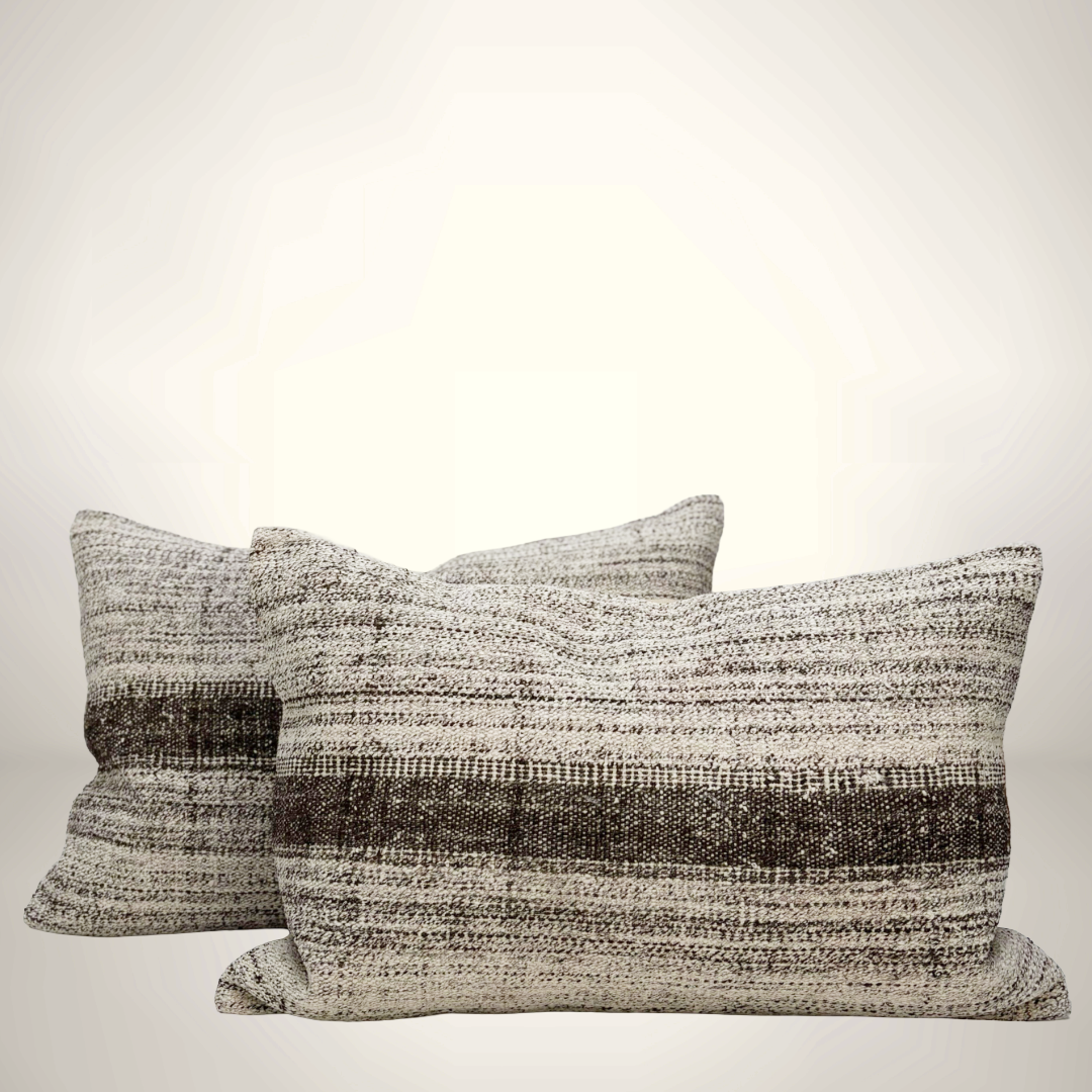 The Ridgefield Lumbar Pillow