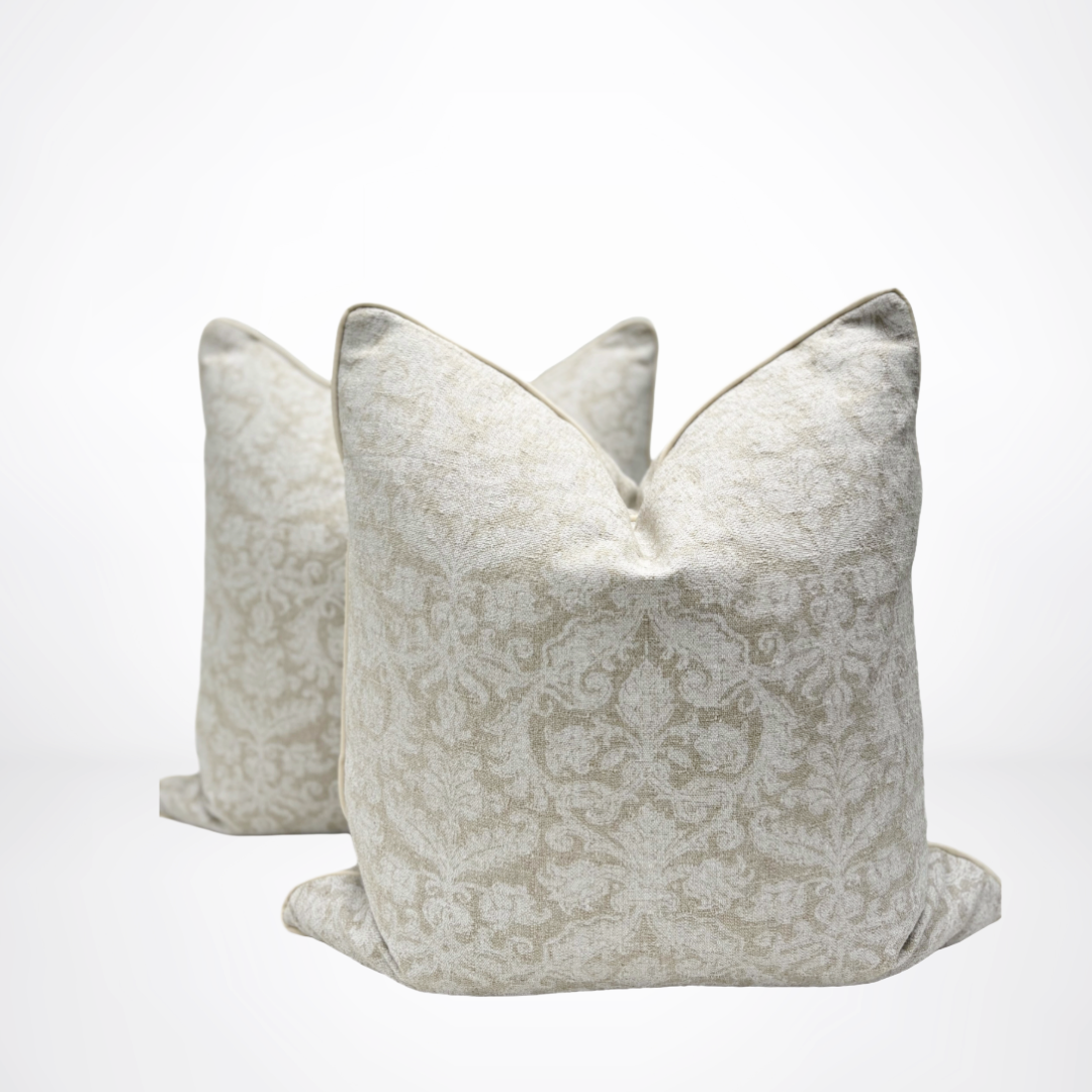 Clara Pillow