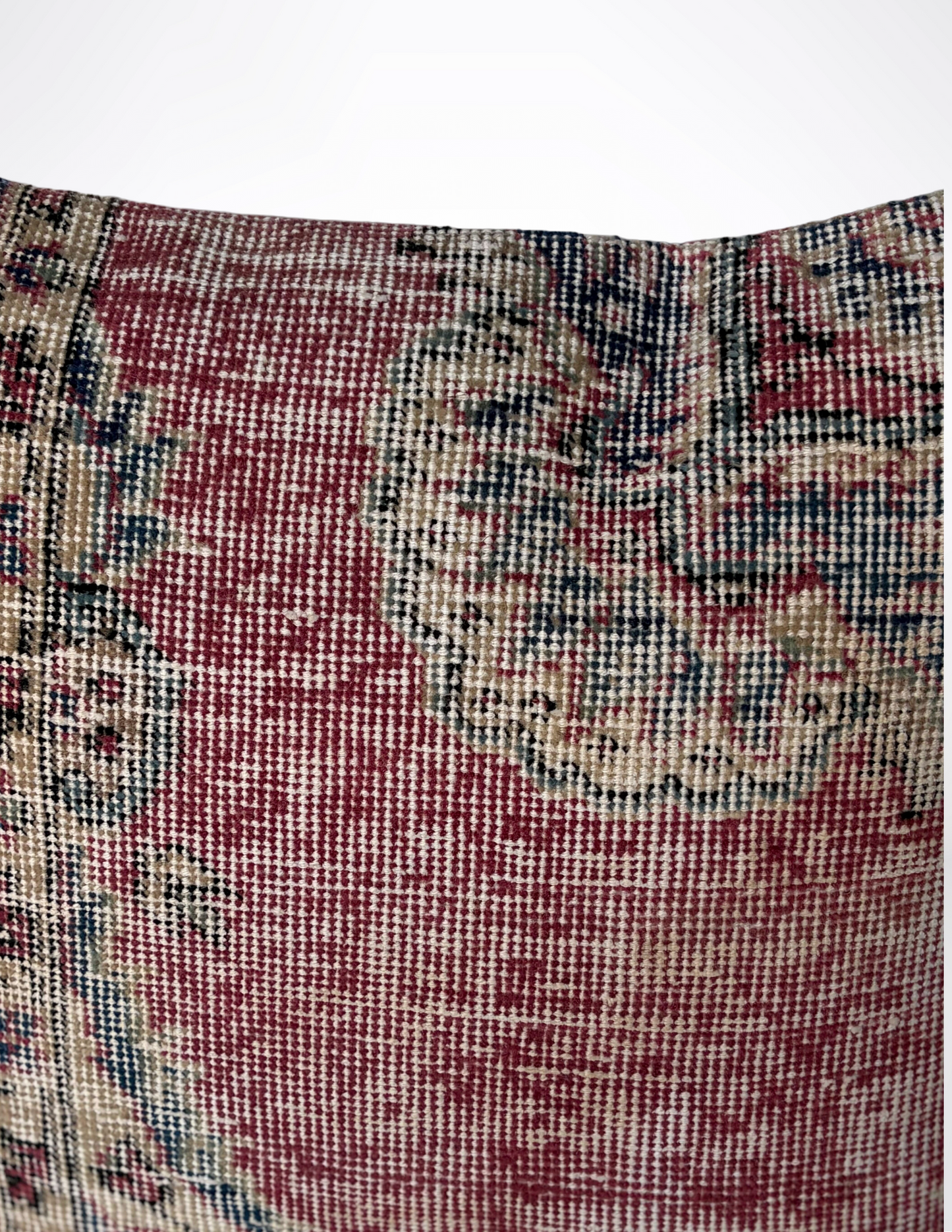 Flora Vintage Rug Pillow