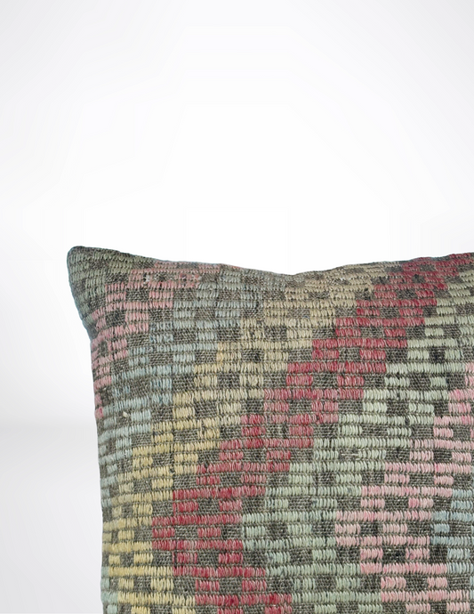 Reese Vintage Rug Pillow