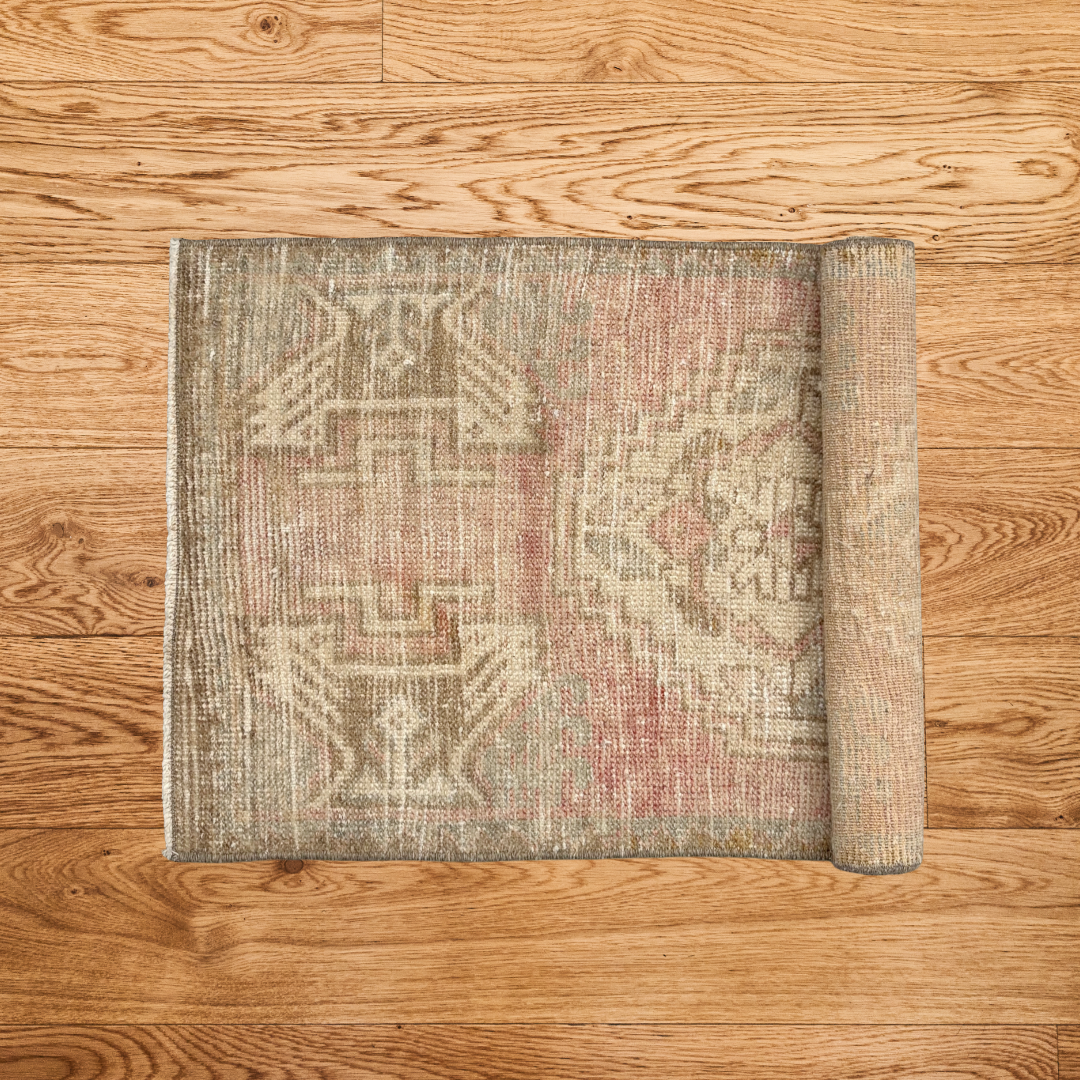 Mira Vintage Rug