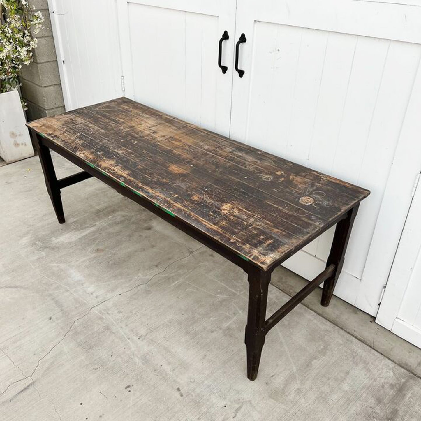 The Dunkirk Dining Table
