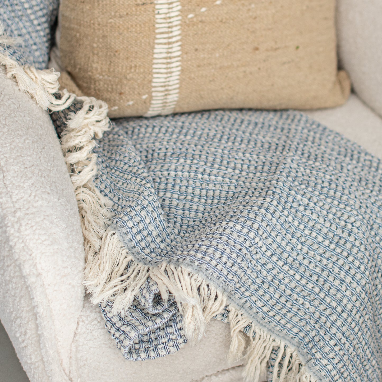 Jamie Throw-Blue
