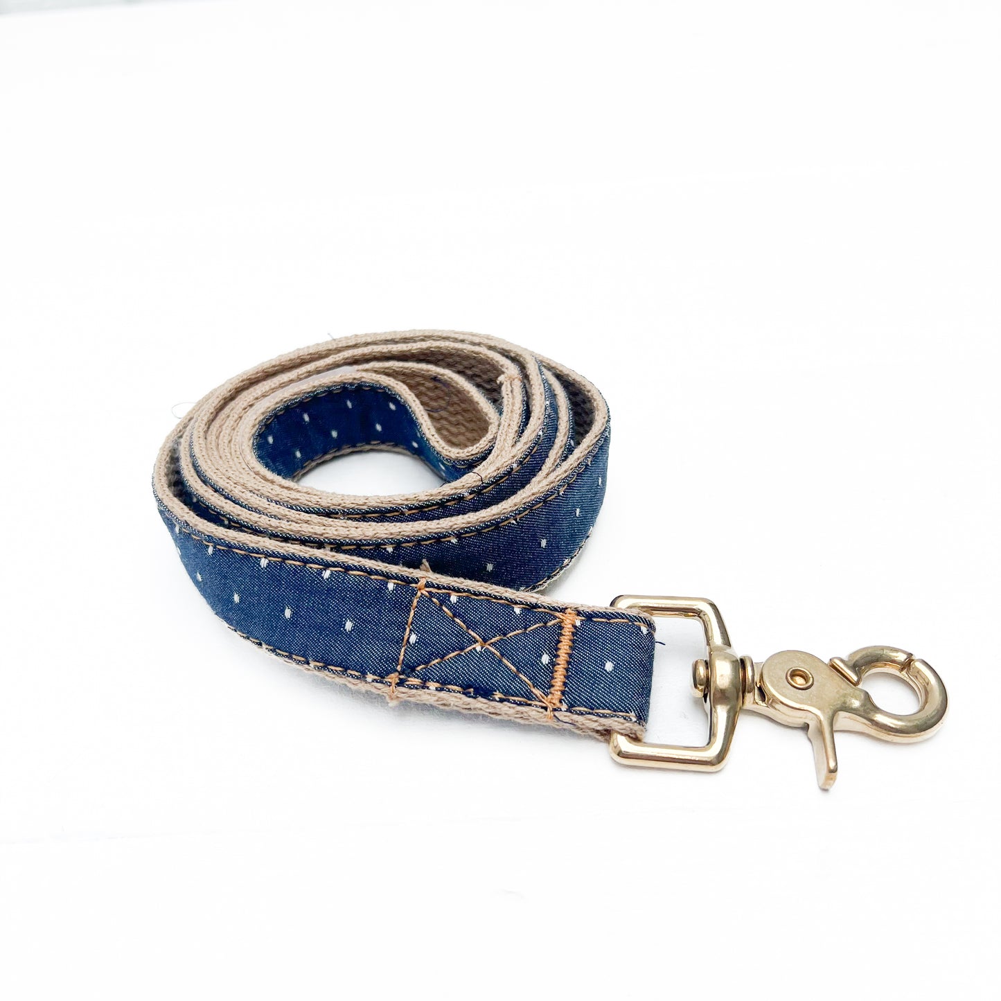 navy blue cotton dog lead with brass hardware clip