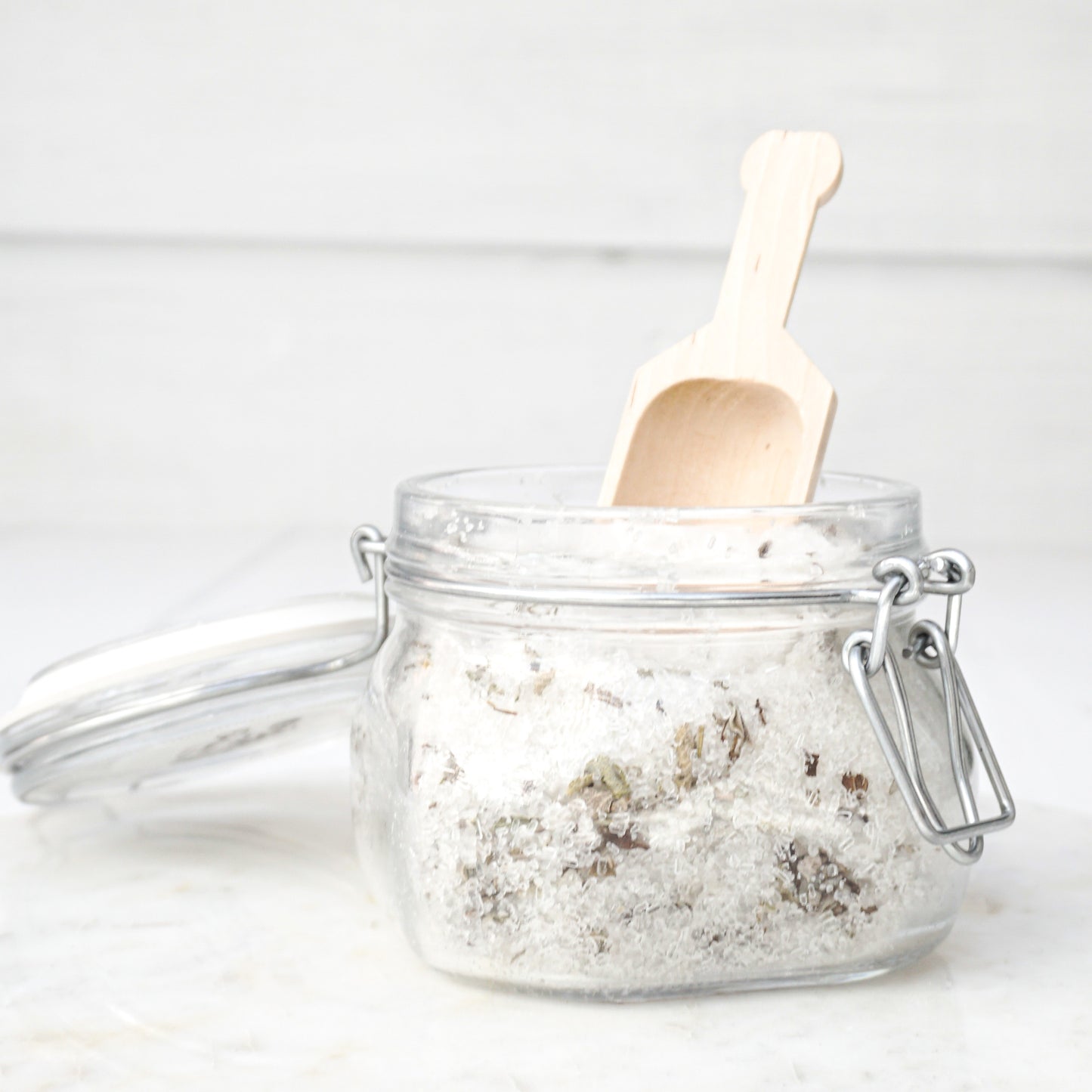T & D Bath Salts