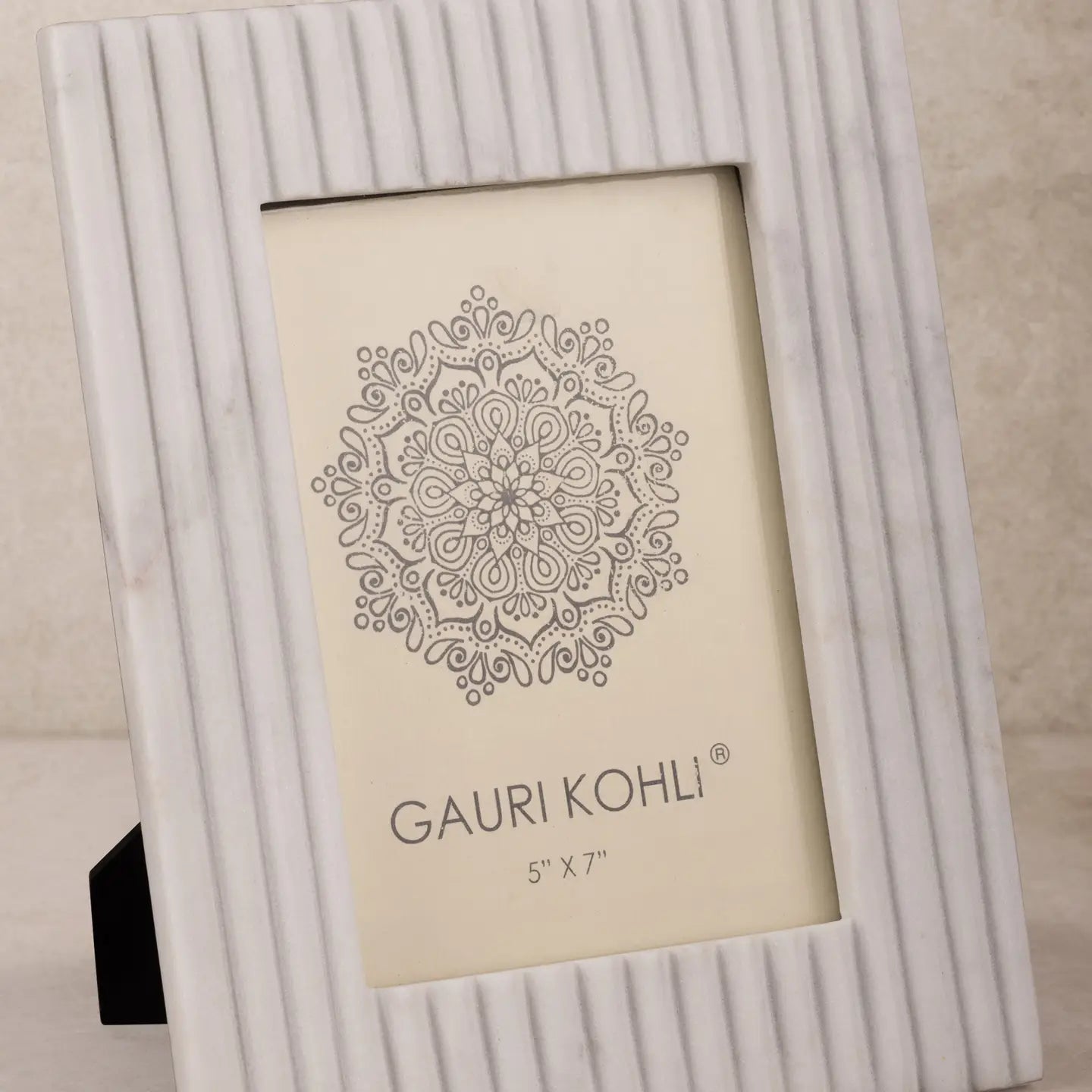ridged light gray marble picture frame