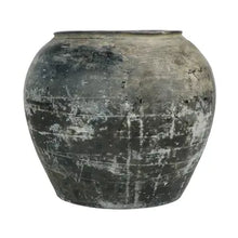 Load image into Gallery viewer, aged black pot