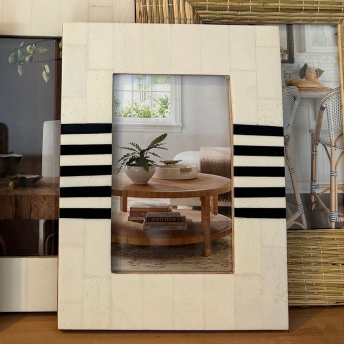 Striped Marble Frame