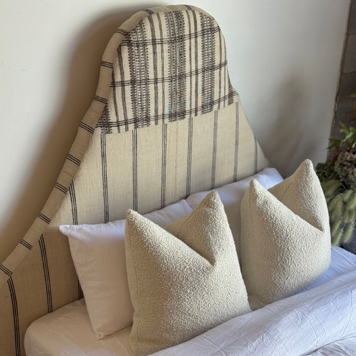 The Juliette Bed