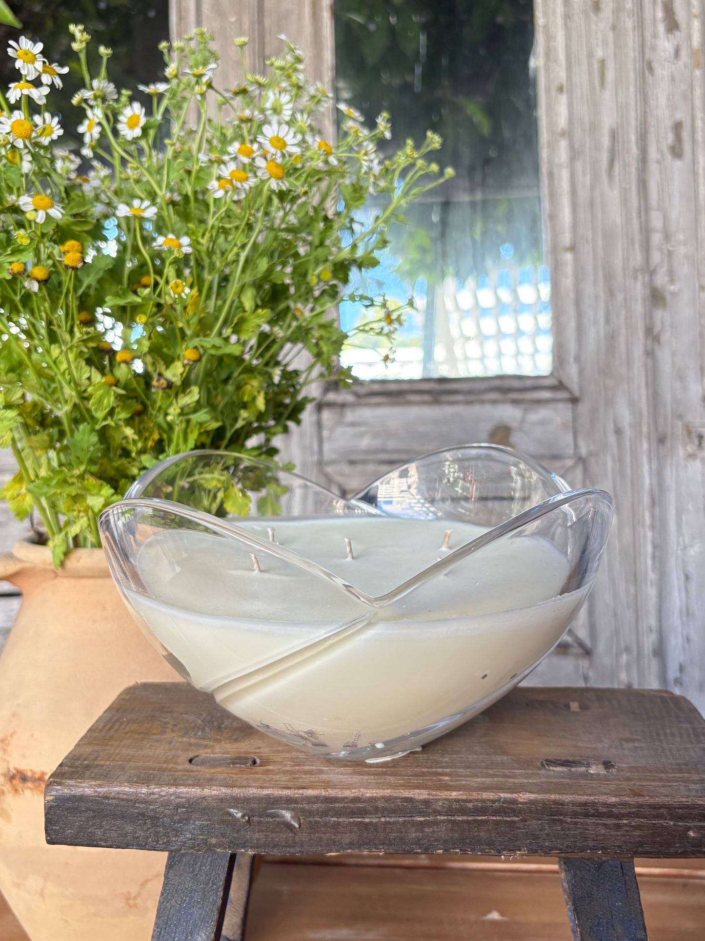 XL Lotus Crystal Candle