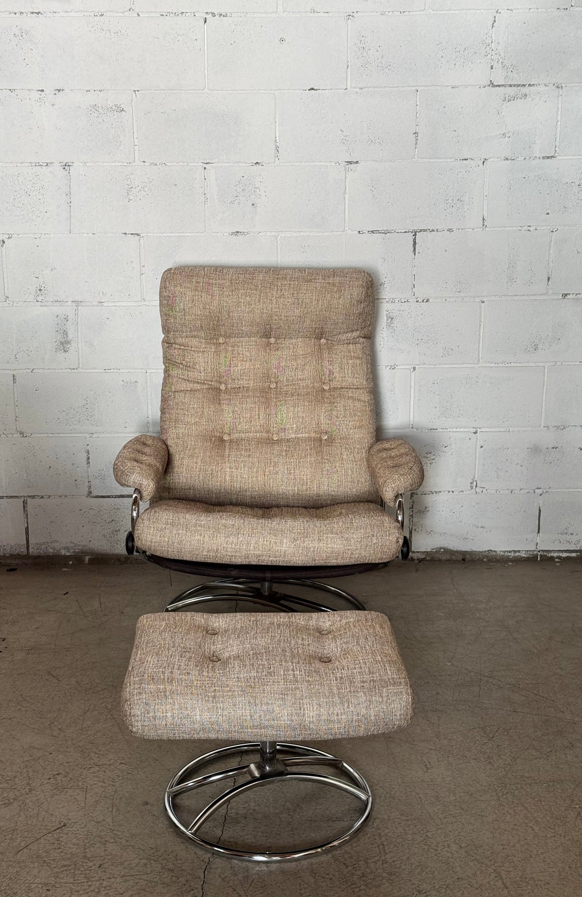 Mid Century Lounge Chair + Ottoman