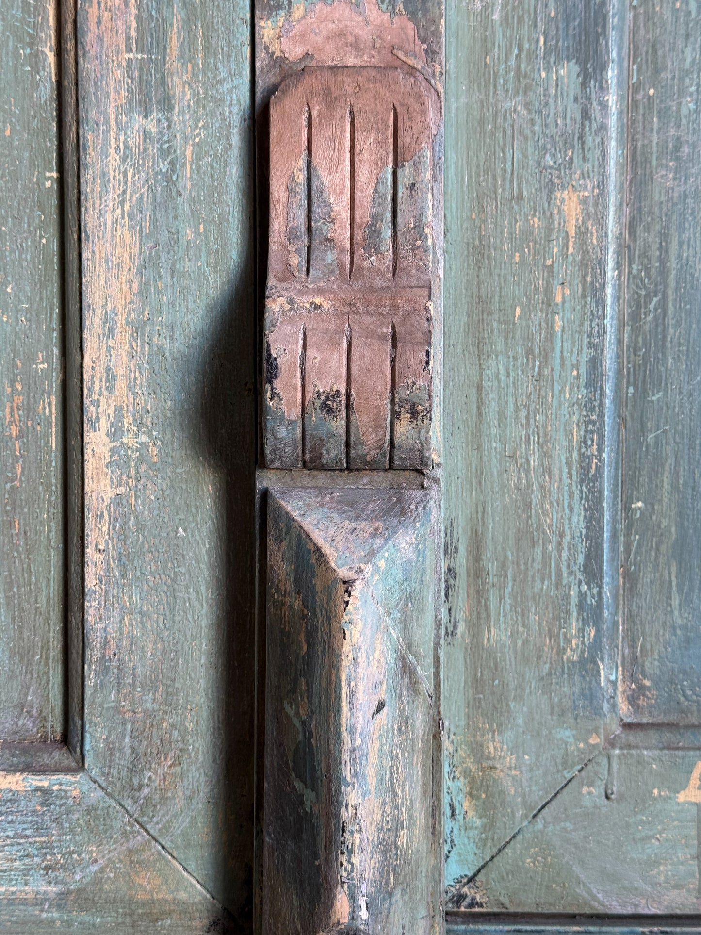 The Catskills Display Cabinet