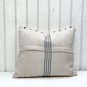 Vintage Linen Pillow w/Buttons