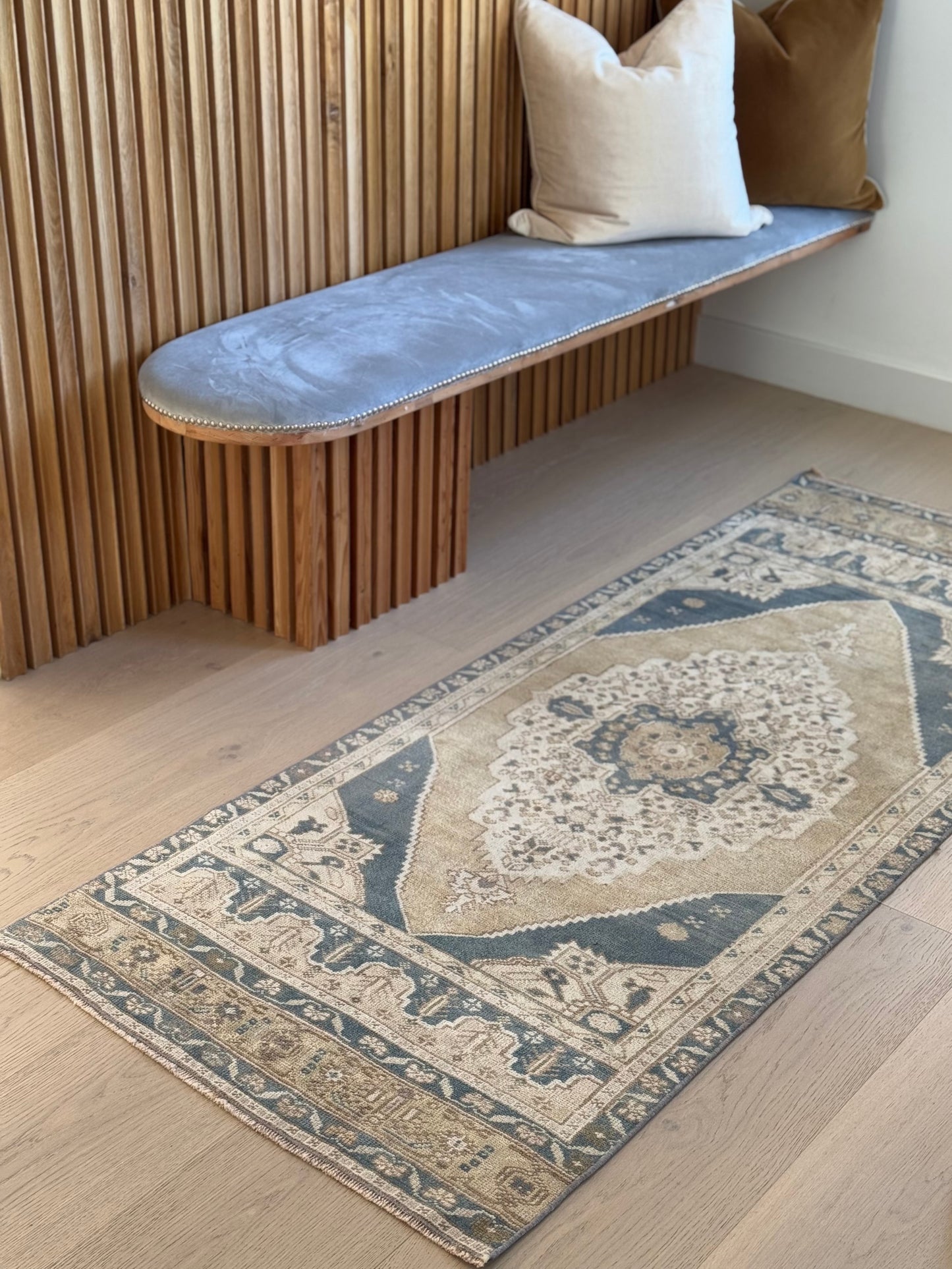 Comstock Vintage Rug