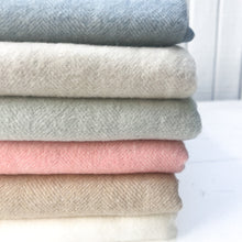 Load image into Gallery viewer, Herringbone Throw-Ecru