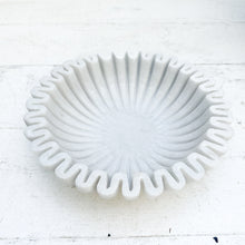 Load image into Gallery viewer, Scalloped Marble Bowl