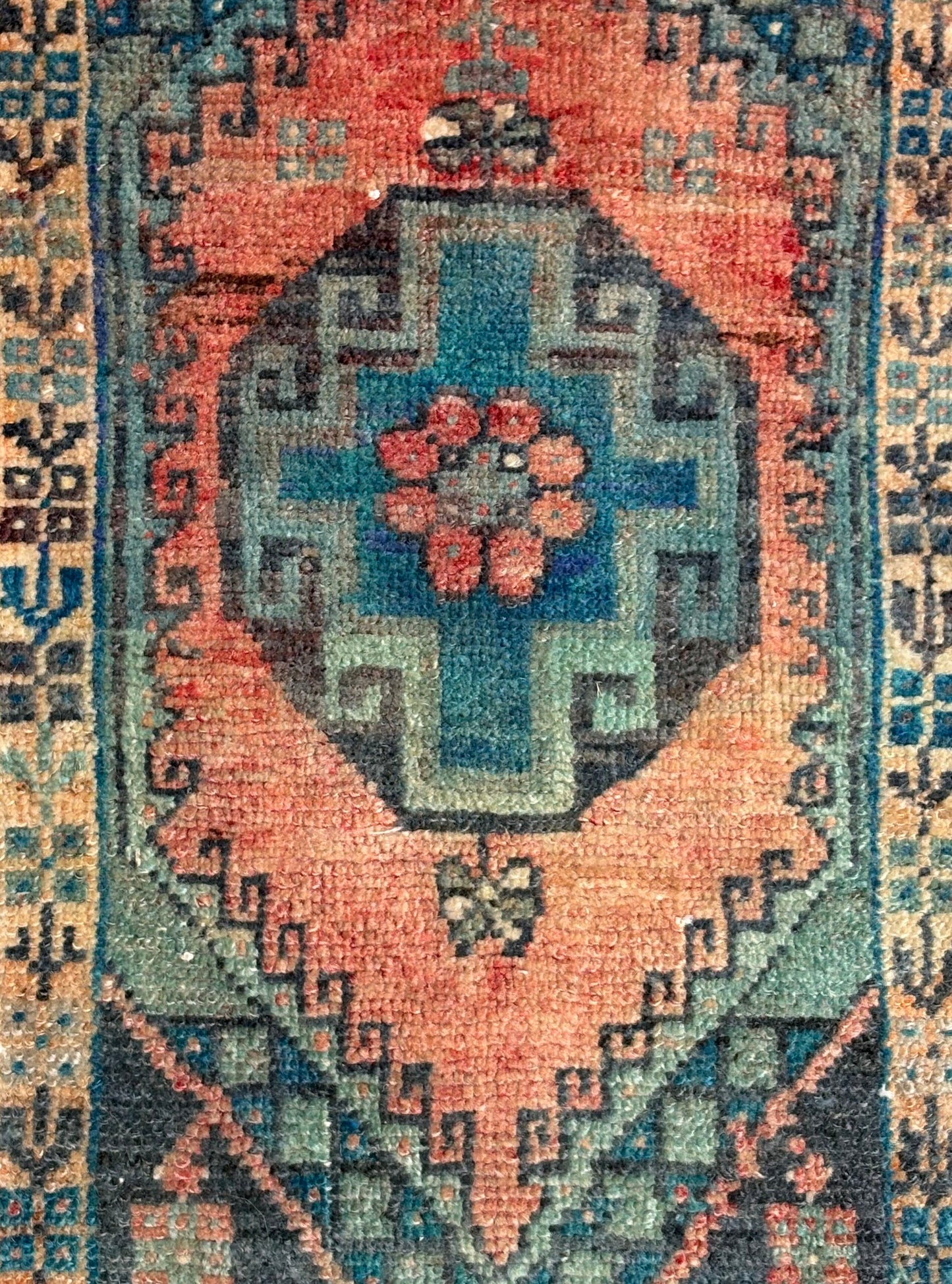 Agnes Vintage Area Rug