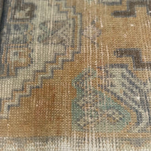 Load image into Gallery viewer, Anya Vintage Turkish Rug