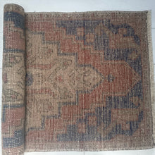 Load image into Gallery viewer, Niagara Vintage Turkish Rug