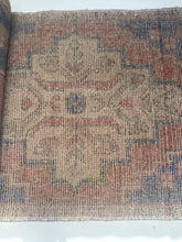 Load image into Gallery viewer, Niagara Vintage Turkish Rug