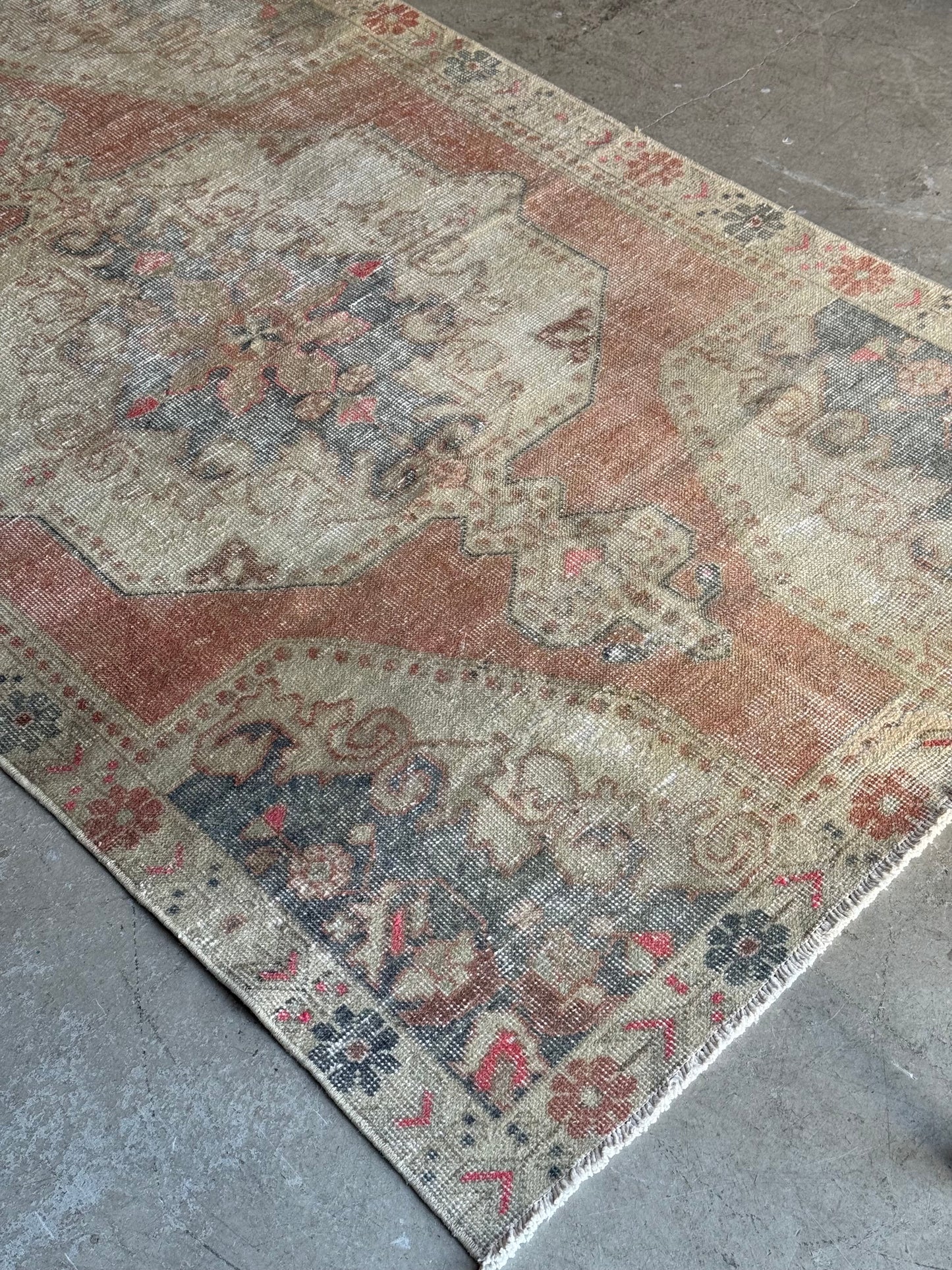 Delphine Vintage Rug