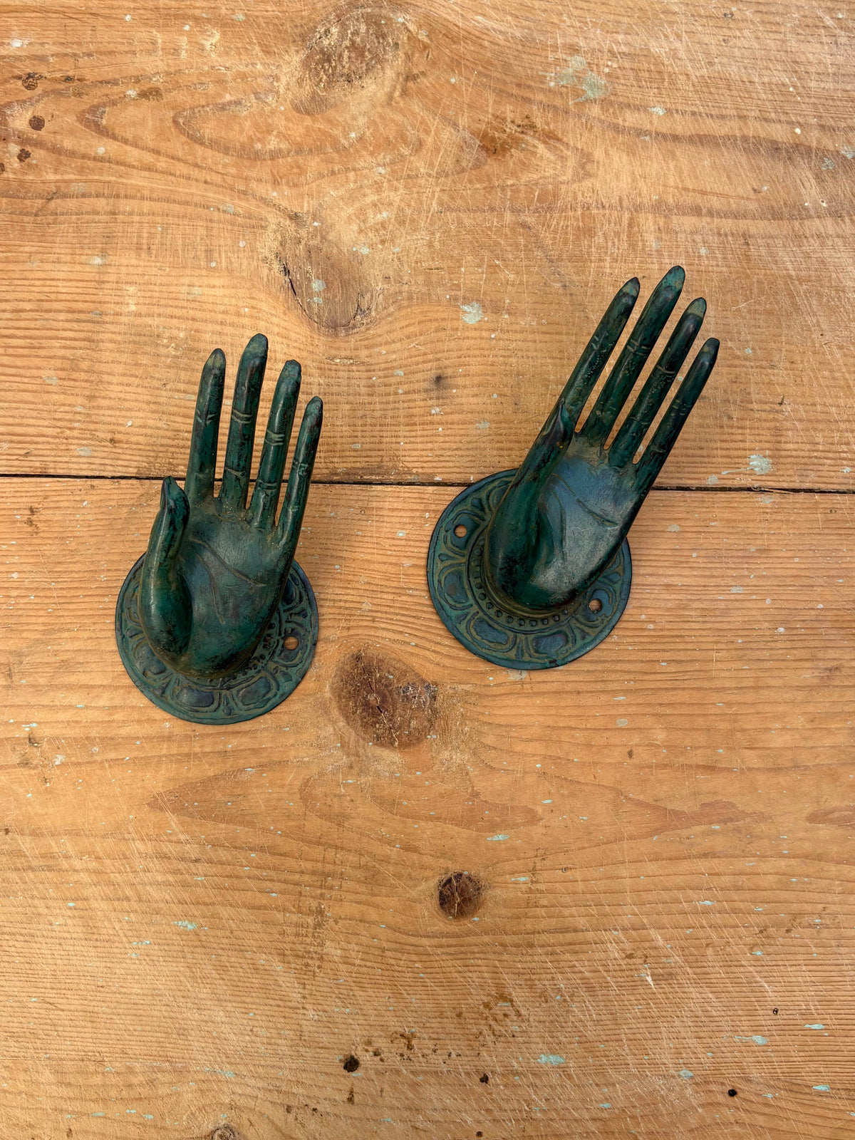 Buddha Iron Hand Wall Hook Set/2