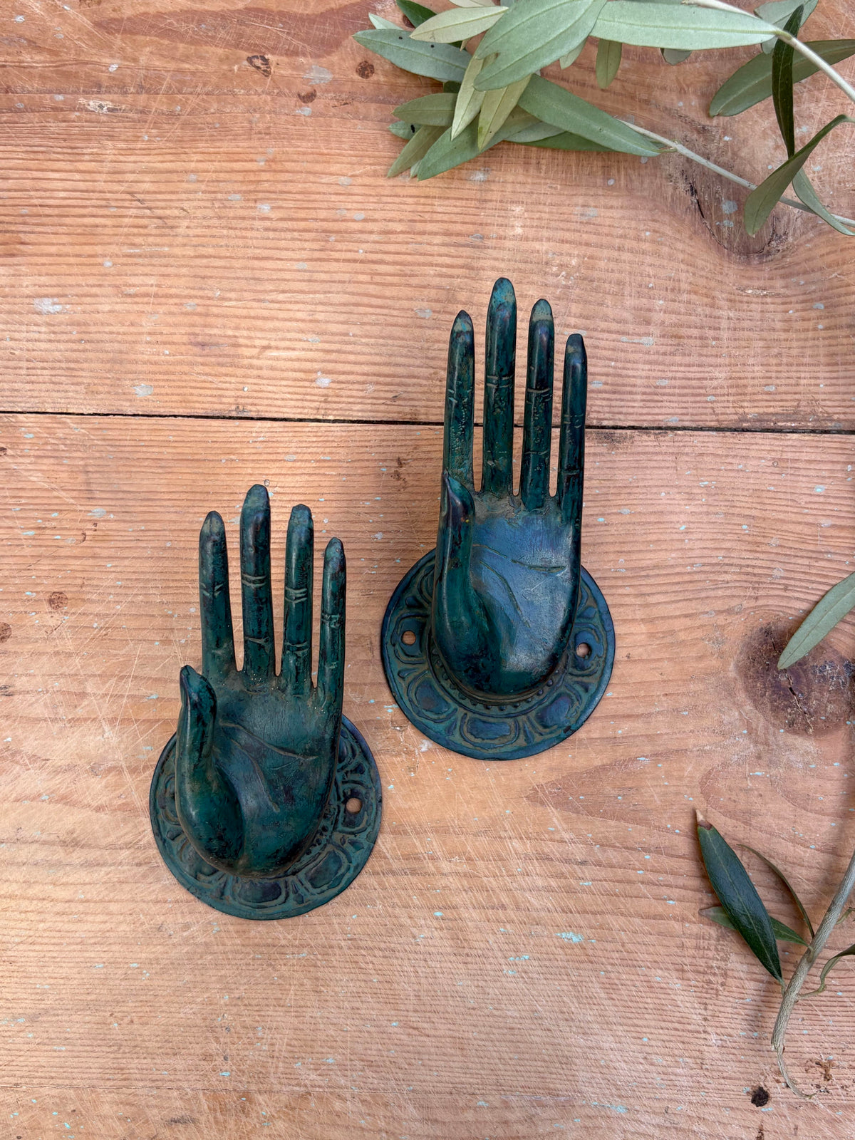 Buddha Iron Hand Wall Hook Set/2