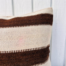 Load image into Gallery viewer, Mala Vintage Turkish Rug Pillow