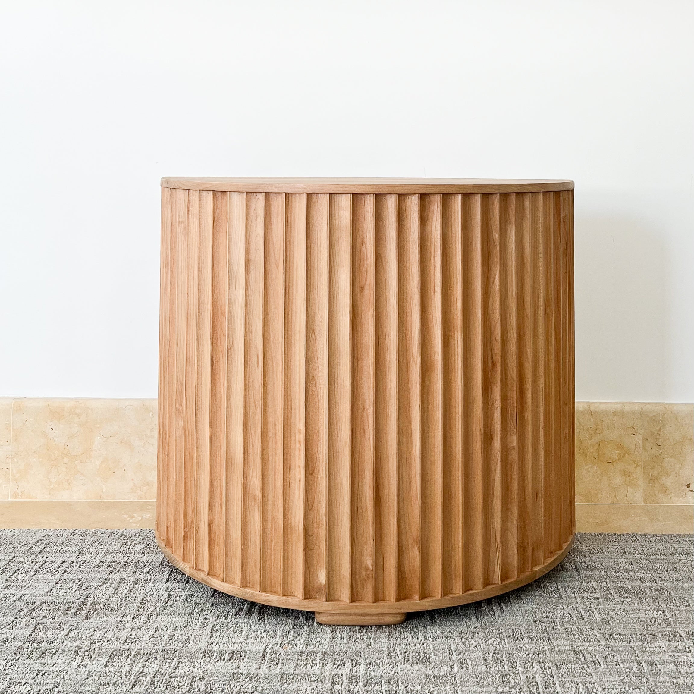 HalfMoon sidetable wood / ハーフムーン サイドテーブル IMG_5222.jpg?v=1692284138&