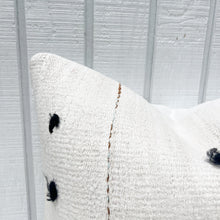 Load image into Gallery viewer, Pierre Hemp Pillow