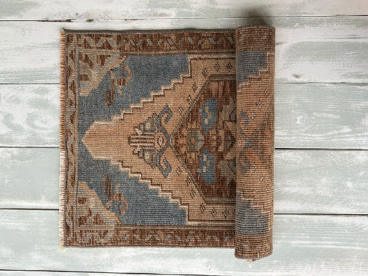 Ilia Vintage Rug