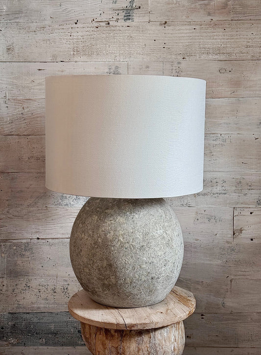 Pulpa De Papel Table Lamp
