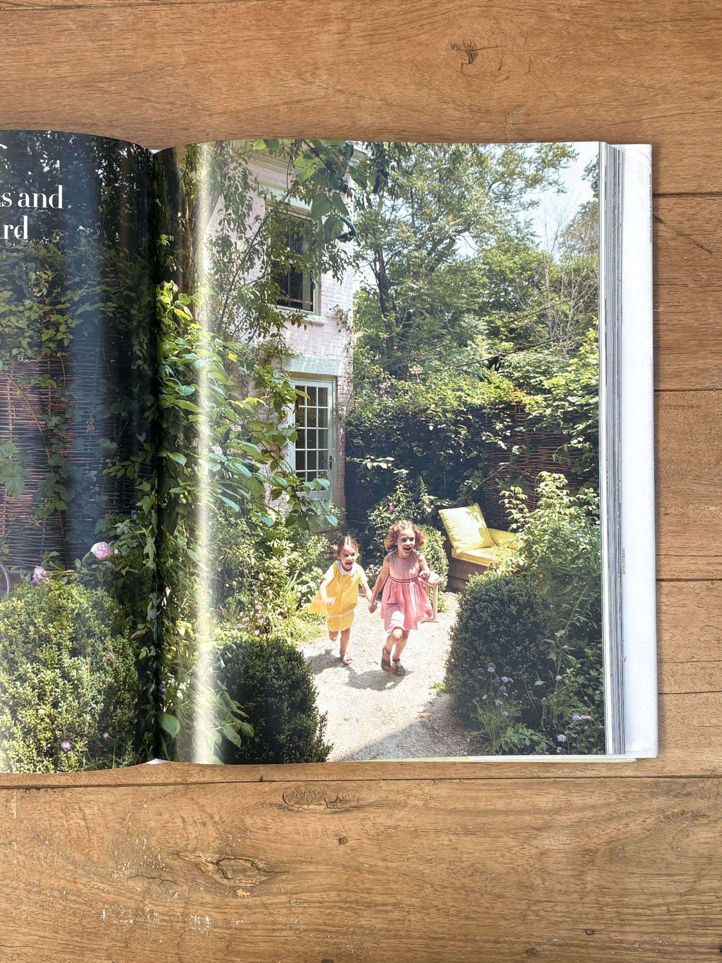 Vogue Living:Country City Coast