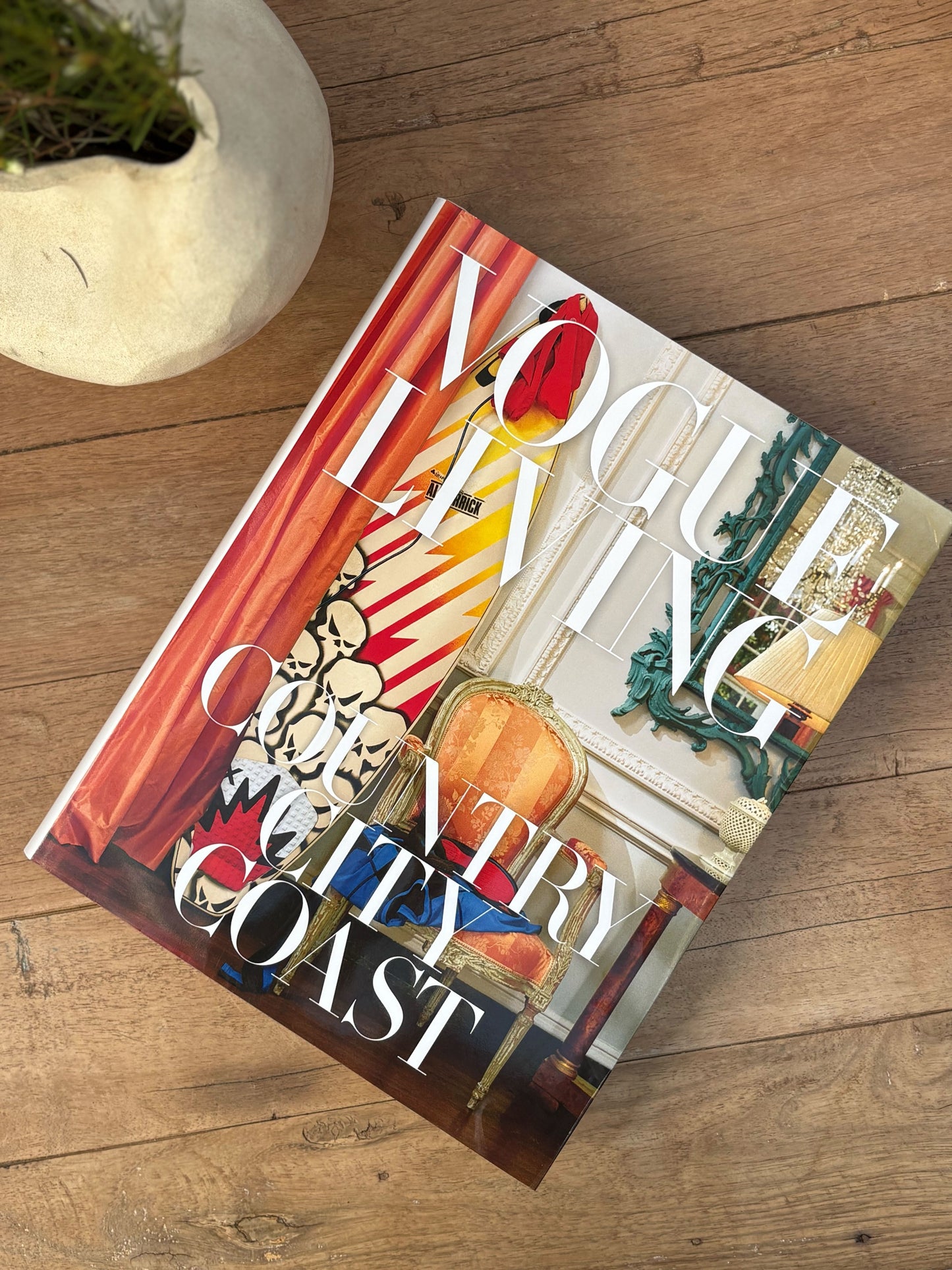 Vogue Living:Country City Coast