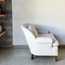 Load image into Gallery viewer, The Camille Chair