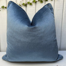 Load image into Gallery viewer, Quimby Velvet Pillow
